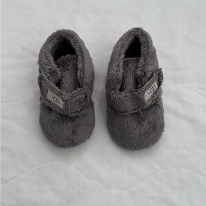 UGG Baby Bixbee Booties Gray Size 2 NWOT
